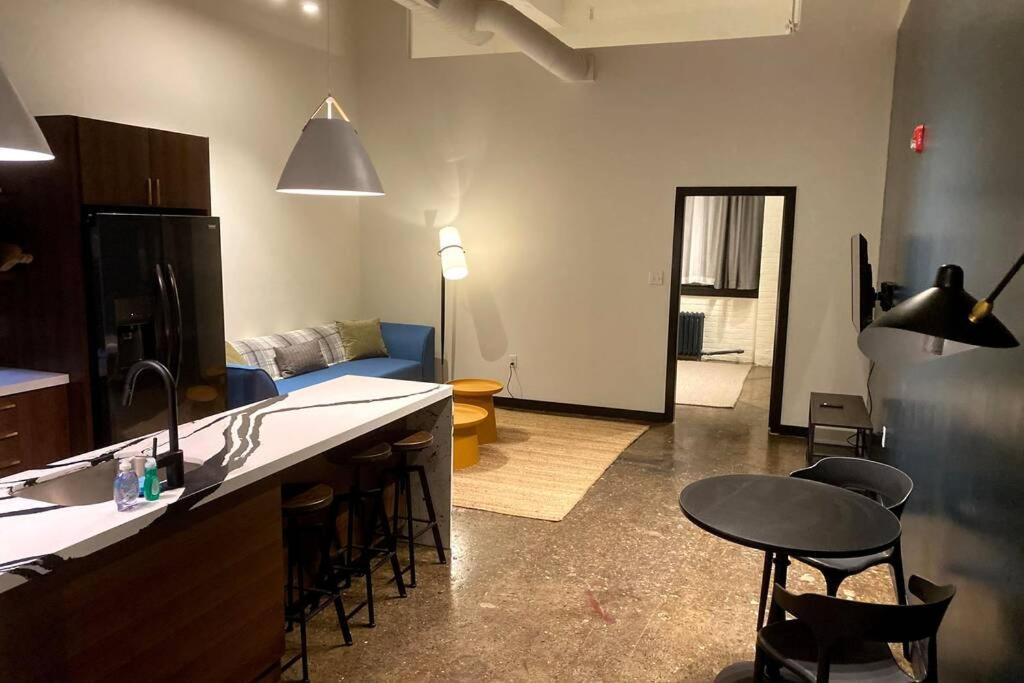 3E-*New* Apartment -5 Min From Downtown, Sleeps 4 Pittsburgh Exterior foto